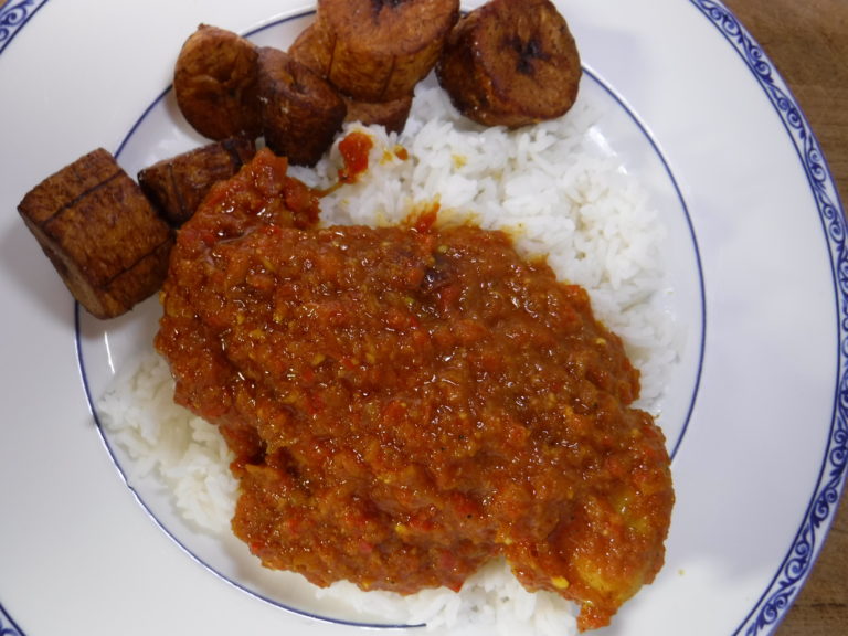 Nigerian Chicken Curry Greasy Little Birds